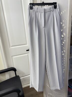 Aritzia Light Gray Wide-Leg Trousers